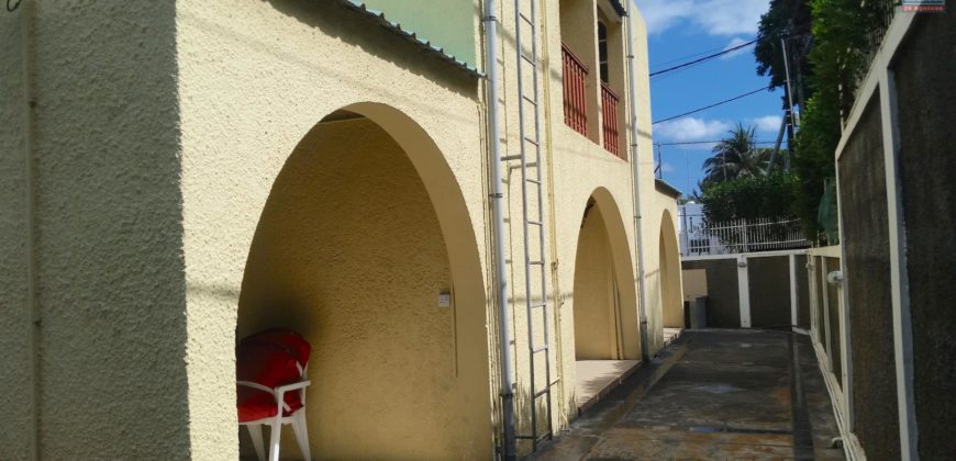 Immeuble de 3 appartements, Flic en Flac