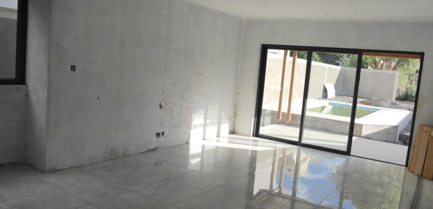 Villa F4 neuve, Flic en Flac
