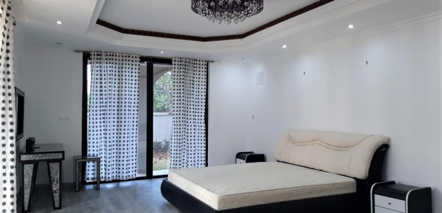 Spacieuse maison de style marocain, à Flic en Flac