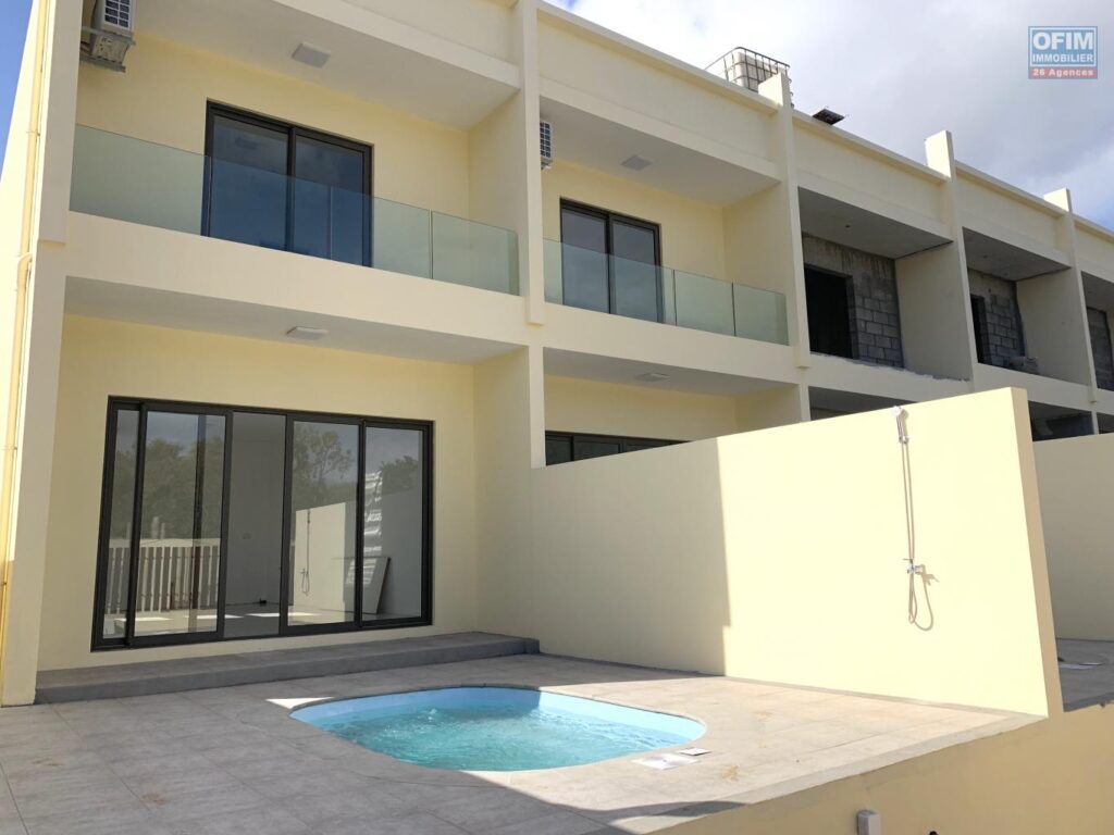 Duplex en vente avec piscine dans un secteur calme, Flic en Flac