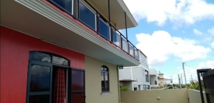 Ensemble immobilier avec piscine commune, Mont Choisy