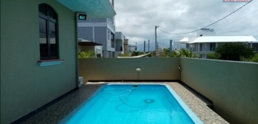 Ensemble immobilier avec piscine commune, Mont Choisy