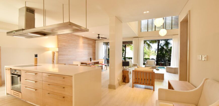 Splendide duplex de 207 m2 pied dans l’eau, Rivière-Noire