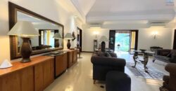 Somptueuse villa de conception moderne avec grande piscine, Tamarin
