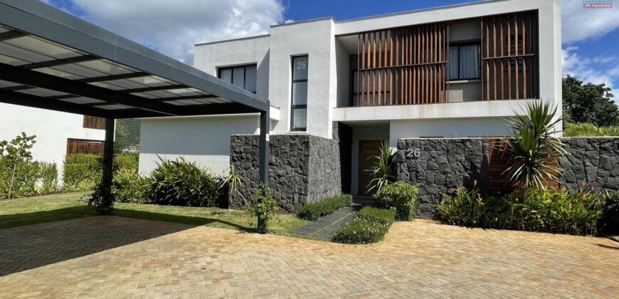 Splendide villa T5 à étage avec vue imprenable sur la baie, Tamarin