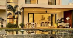 Splendide villa T5 à étage avec vue imprenable sur la baie, Tamarin