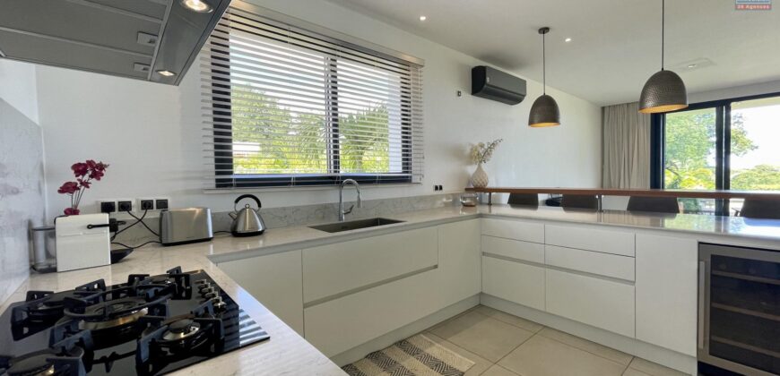 Splendide villa T5 à étage avec vue imprenable sur la baie, Tamarin