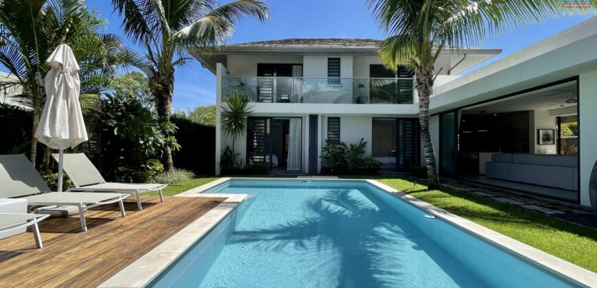 Sublime villa T5 proche de la plage avec vue sur les montagnes, Rivière-Noire