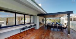 Magnifique penthouse de 472 m2 pieds dans l’eau, Rivière-Noire