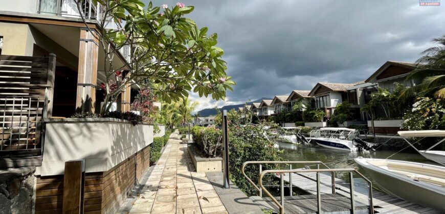 Bel appartement T4 pied dans l’eau accessible aux étrangers, Rivière-Noire