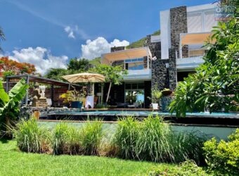Magnifique villa contemporaine T5 accessible aux étrangers, Tamarin
