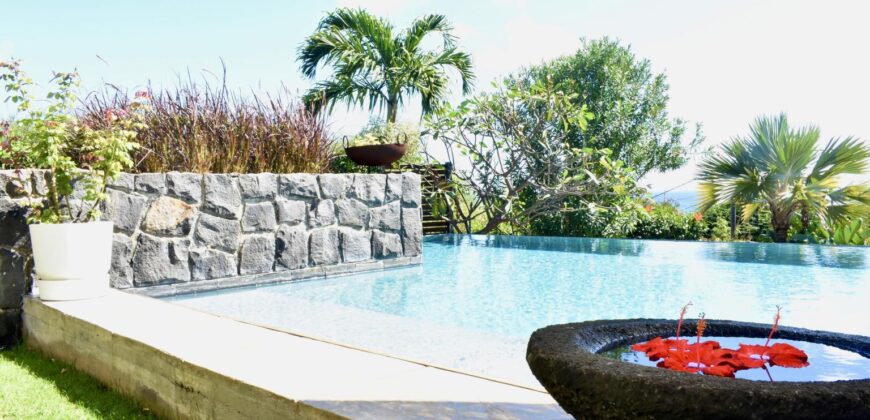 Magnifique villa contemporaine T5 accessible aux étrangers, Tamarin