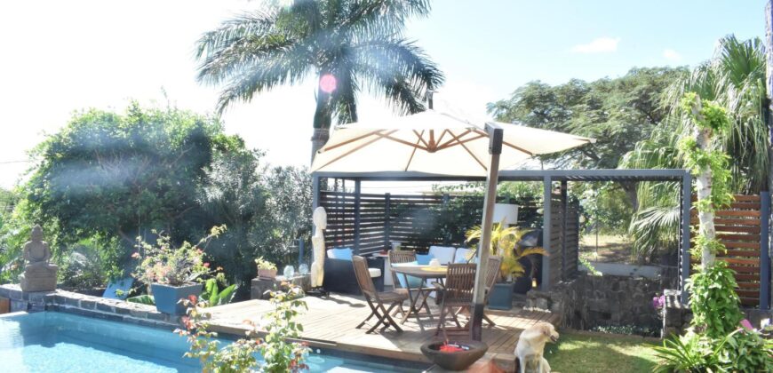 Magnifique villa contemporaine T5 accessible aux étrangers, Tamarin