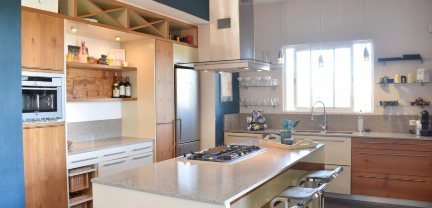 Magnifique villa contemporaine T5 accessible aux étrangers, Tamarin