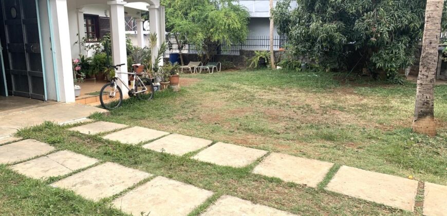 Grande villa avec appartement indépendant, Flic en Flac