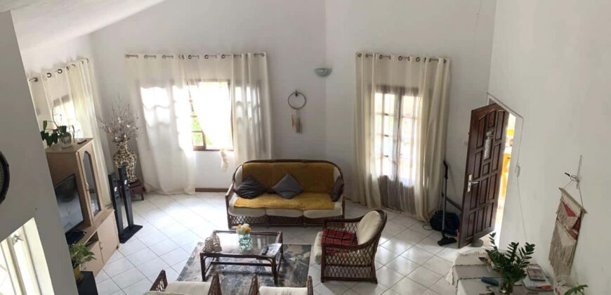 Grande villa avec appartement indépendant, Flic en Flac