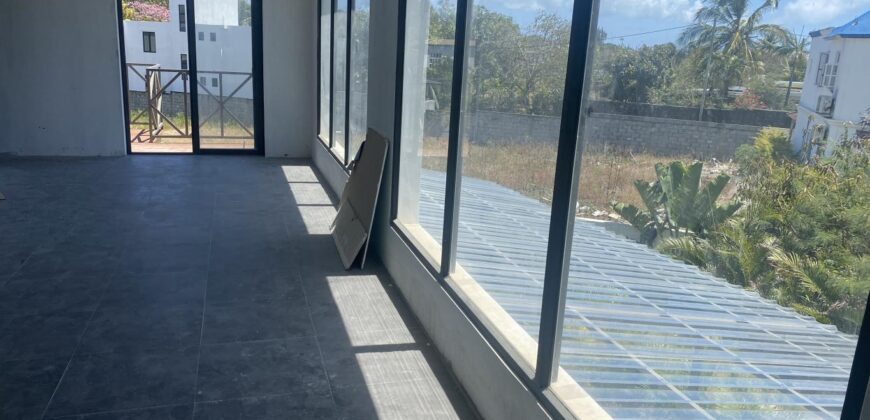 Bel appartement T3 de 85 m2 éligible aux étrangers, Bain Boeuf