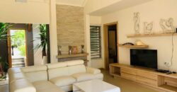 Très belle villa T4 avec piscine, Grand Baie