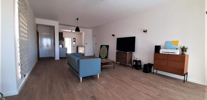 Spacieux appartement de 200 m2 éligible aux étrangers,Tamarin