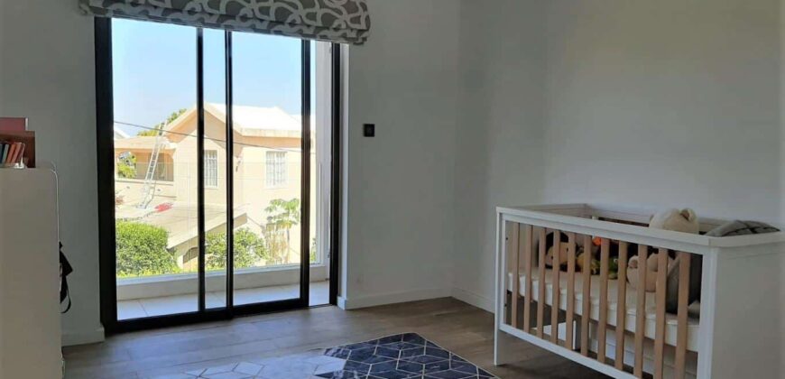 Spacieux appartement de 200 m2 éligible aux étrangers,Tamarin