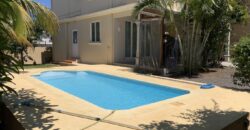 Ravissante villa de 230 m2 avec piscine privée, Flic en Flac