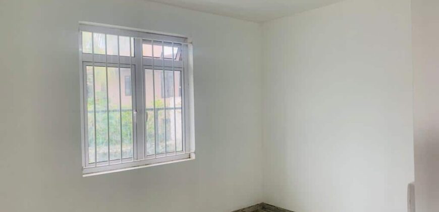 Maison F4 neuve de plain-pied située dans le centre de Grand Baie