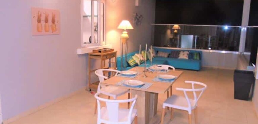 Penthouse avec vue mer accessible aux étrangers, Pereybère