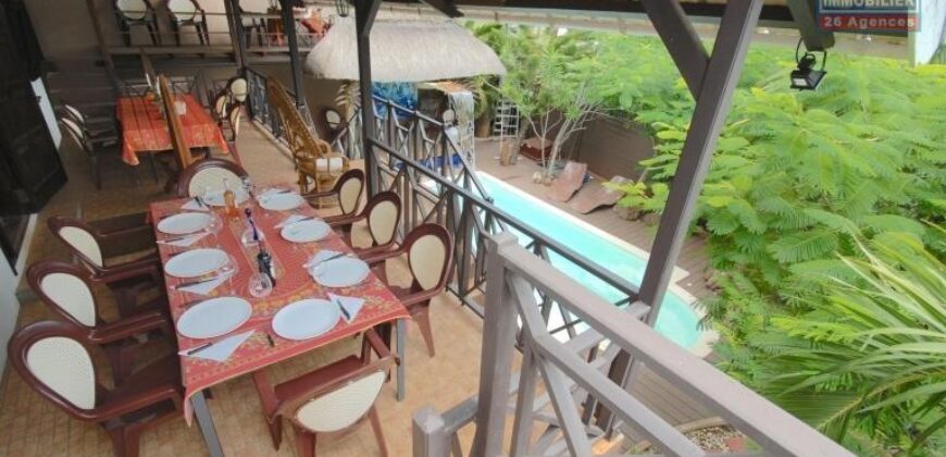 Grande maison coloniale de 425 m2, Pointe aux Sables