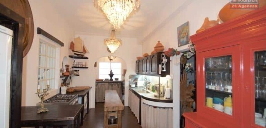 Grande maison coloniale de 425 m2, Pointe aux Sables