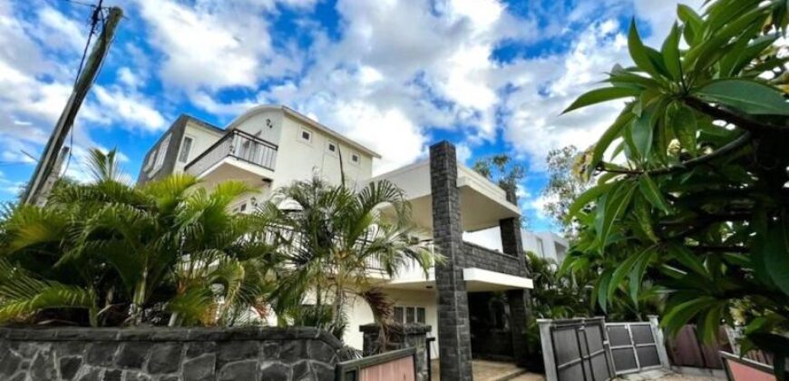 Charmante villa avec piscine au calme, Flic en Flac