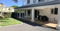 Spacieuse villa de 250 m2 avec garage, Flic en Flac