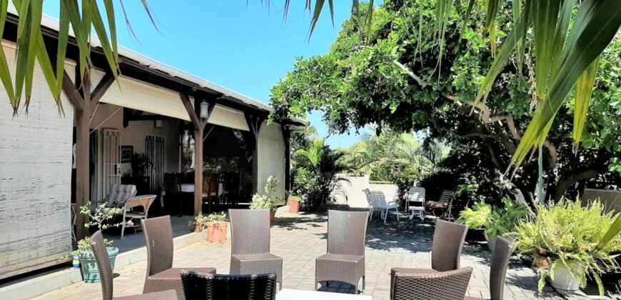 Spacieuse maison de 350 m2, Tamarin
