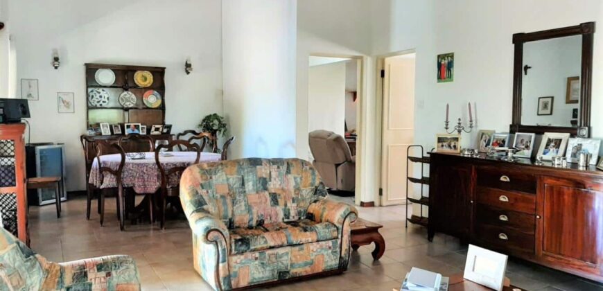 Spacieuse maison de 350 m2, Tamarin
