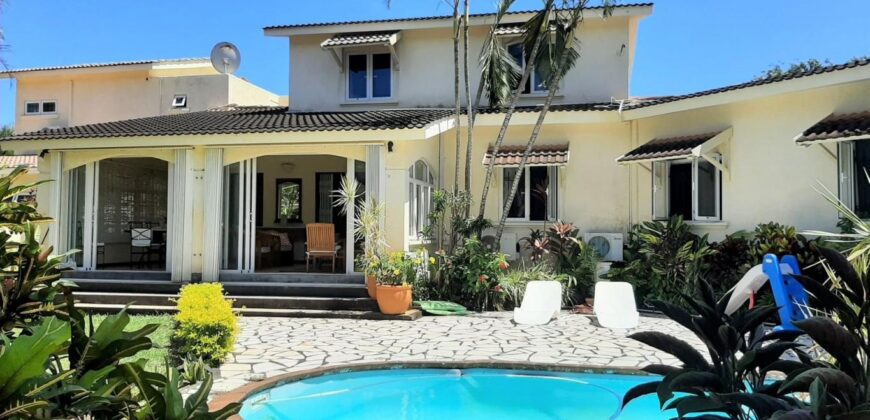 Ravissante maison située dans un beau cadre, Petite Rivière-Noire