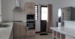 Spacieuse maison de plain-pied de 325 m2, Tamarin