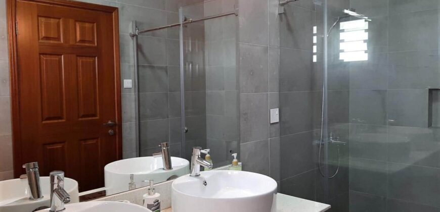 Spacieuse maison de plain-pied de 325 m2, Tamarin