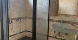 Belle villa de 357m2 avec piscine, Ebène