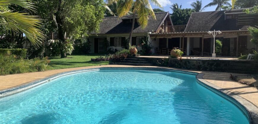 Vivez une expérience de vacances dans cette villa en bord de mer à Albion