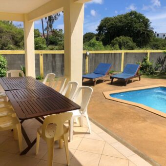 Spacieuse villa de 350m2 avec piscine privée à Pereybère