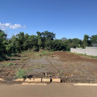 Terrain de 721 m2 situé dans le paisible quartier de Green Creek, Flic en Flac