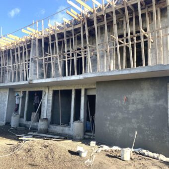 Projet d’appartement situé dans un cadre verdoyant, Flic en Flic