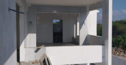 Belle villa en construction située à Trou aux Biches, à proximité des commerces et des plages