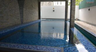 Appartement T4 avec piscine et ascenseur au calme à Flic en Flac.