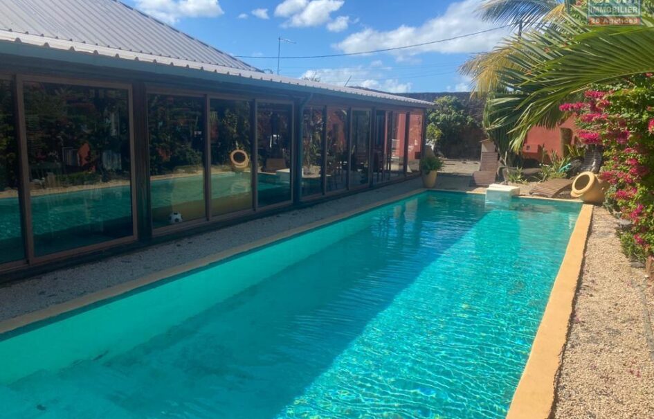 Villa de rêve à vendre dans un havre de paix à Pointe aux Piments