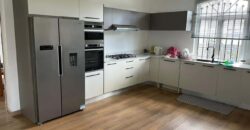 Nouvelle villa de 300 m2 alliant confort et accessibilité à Trou aux Biches