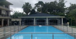 A louer une grande demeure avec piscine chauffée à Curepipe