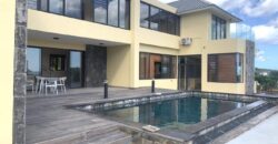 A louer une grande villa d’exception avec piscine à Flic en Flac
