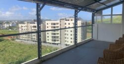 A vendre un penthouse de 250 m2 situé dans une résidence sécurisée avec piscine à Sodnac