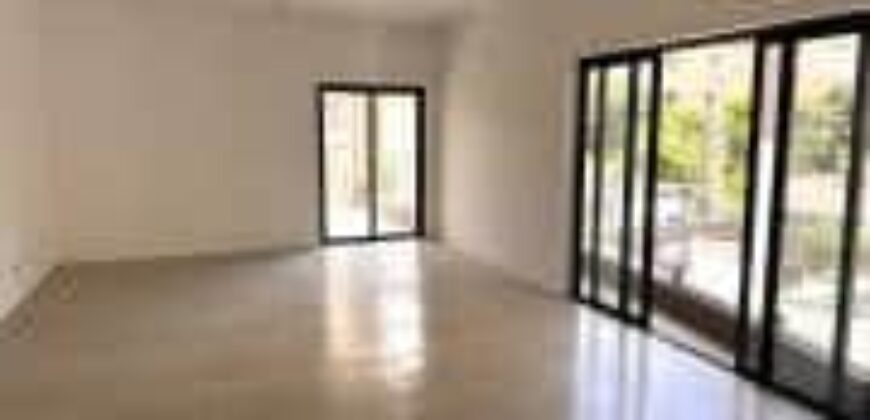 A vendre magnifique penthouse de 243 m2 au coeur de Quatre Bornes