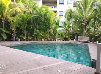 A louer un spacieux appartement situé dans une belle résidence sécurisée avec piscine commune à Flic en Flac